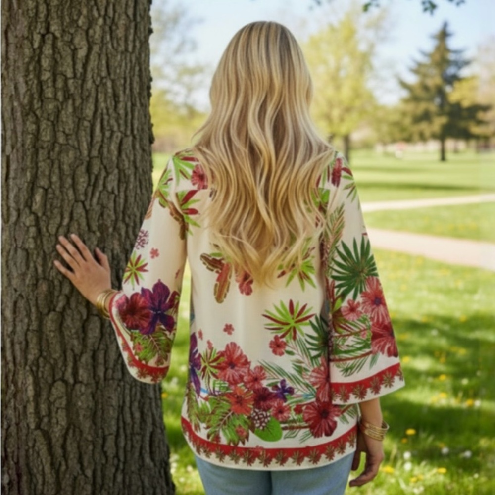 Suzanne Betro Tropical 3/4 Sleeve Top Size Small - Picture 2 of 11